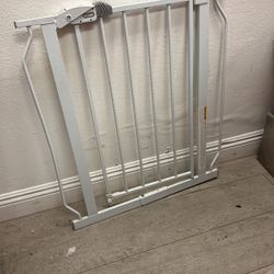 Dog/kids/baby Safe Gate