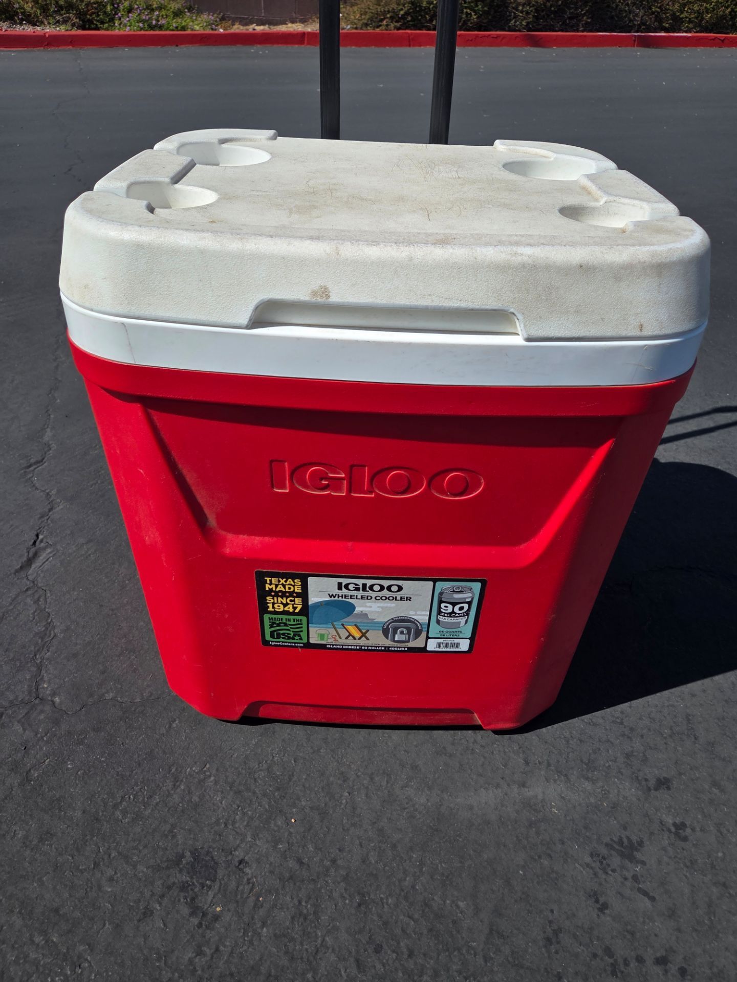 Cube style, Wheeled Cooler chest