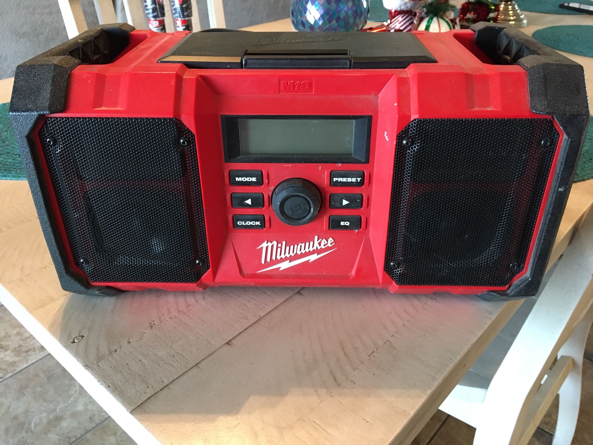 Milwaukee Radio for Sale in Hesperia, CA OfferUp