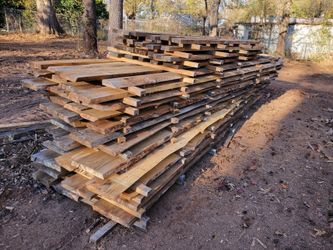 Sawmill Cuts Lumber 40piss 16,17 Ft Long 25 2×4×8 . MAKE ME OFFER. 