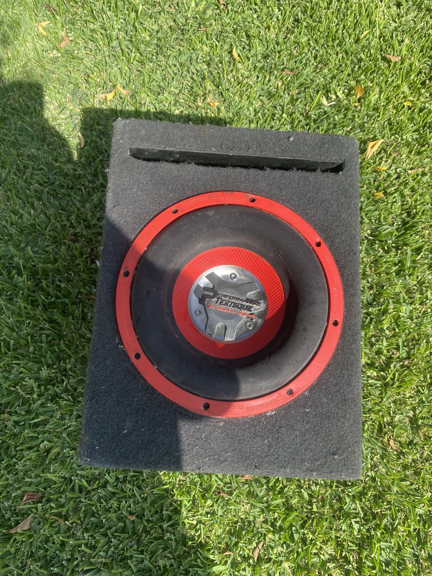 10 inch performance technique subwoofer with boarded box
