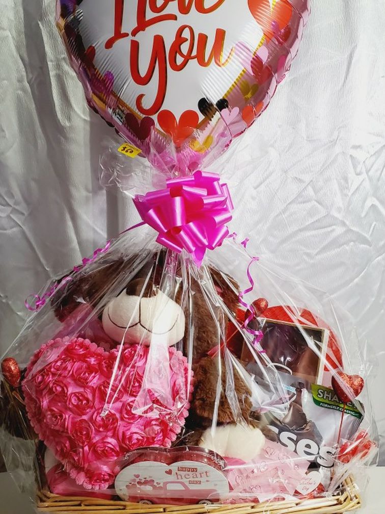 Large Valentine's Day Love Gift Basket Plush Chocolates Candy Bear 36"