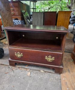 Small tv stand