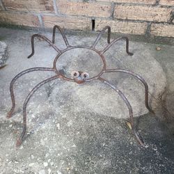 Spider metal plant holder or other decor uses