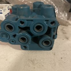 BENDIX-WESTINGHOUSE E-7 BRAKE VALVE (DUAL) BW-OR287564