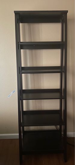 bookshelf