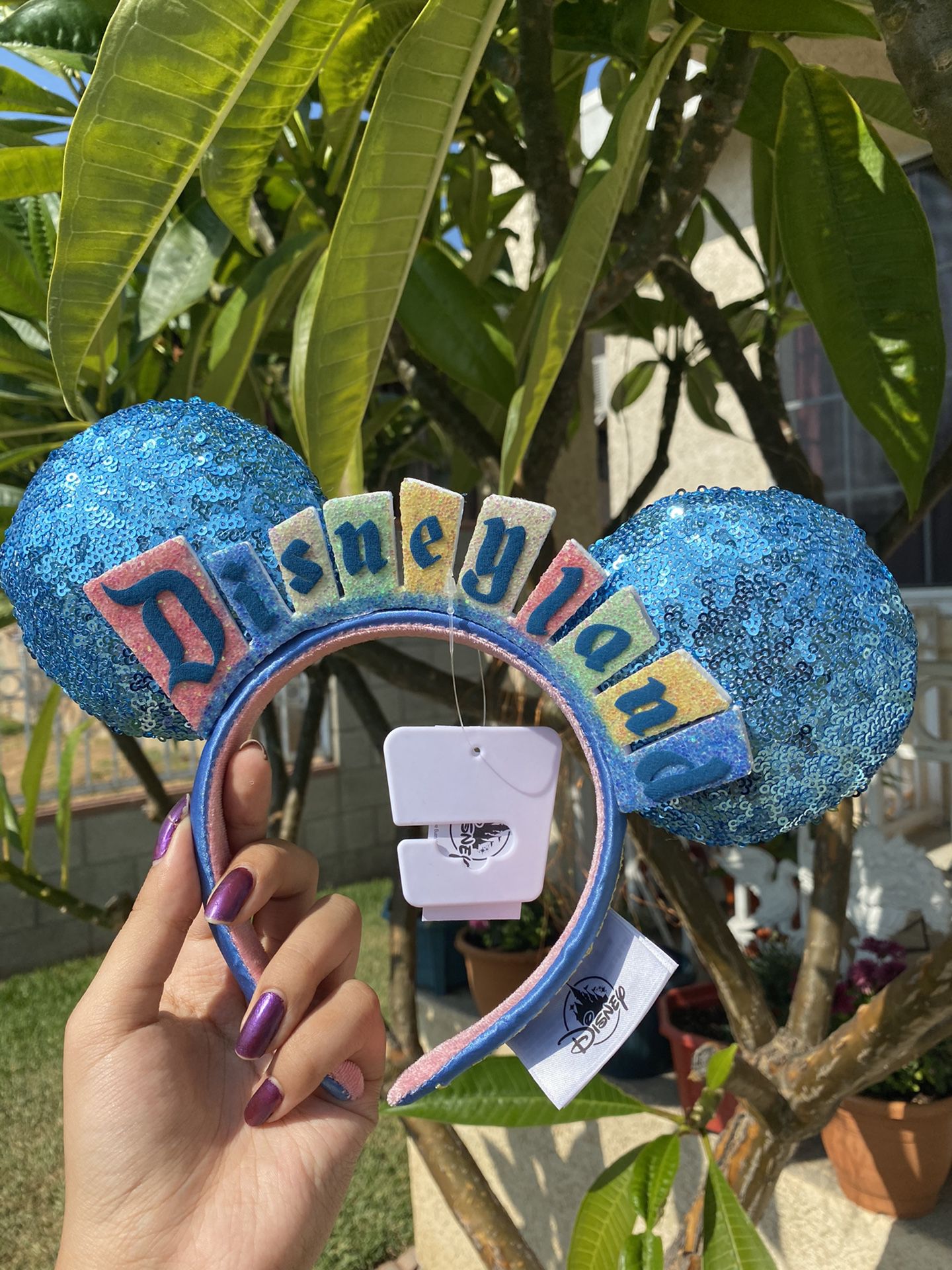 Disney Retro Disneyland Marquee Minnie Ears BRAND NEW