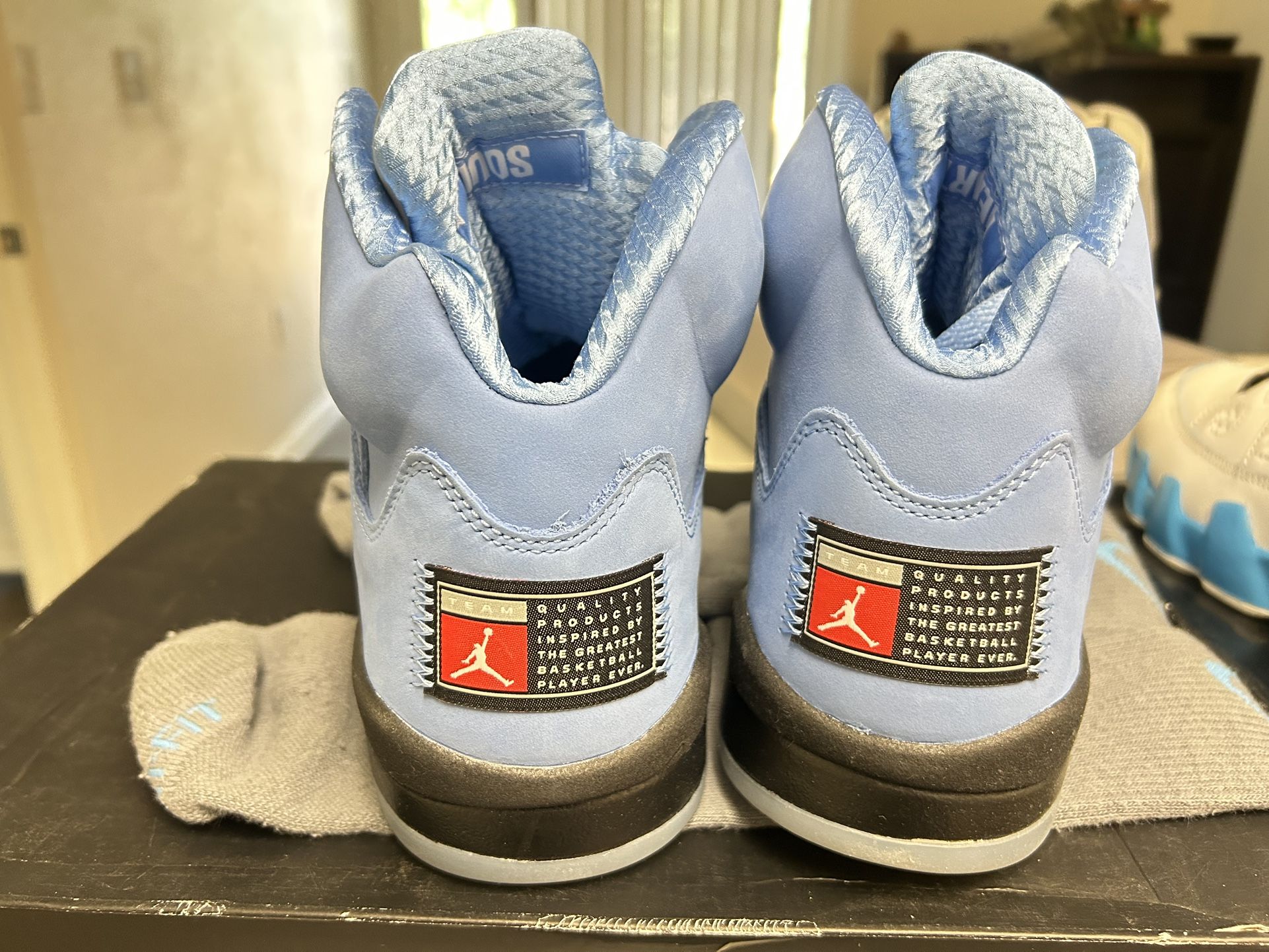 *** Jordan 5 UNC *** Size 11M