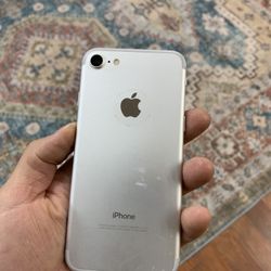 iPhone 7 Silver 32gb