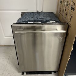 Thermador Dishwasher Brand New 