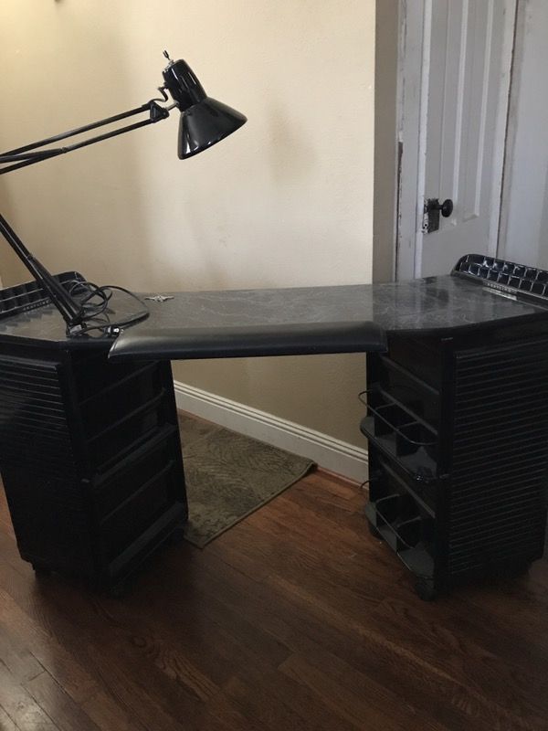 Kayline super manicure table