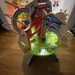 Manhattan Toy playground adventure 