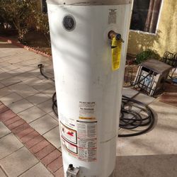 Gas Water Heater 40 And 50 Gallon With 1 Yr Warranty 