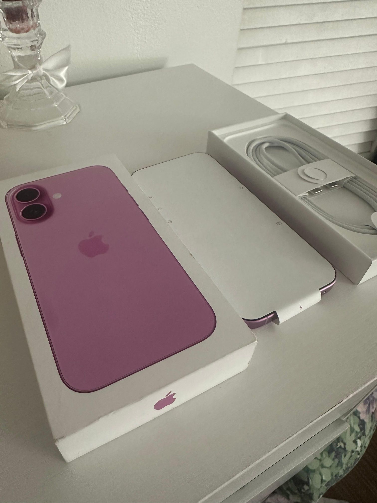 iPhone 16 Pink 128GB T-Mobile Brand New Open Box $600 Firm On Price
