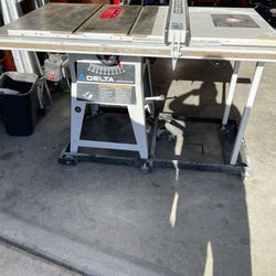 Delta Cabinet Table Saw 10” Inch 