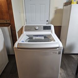 LG WASHER XL CAPACITY 5.4 CU EXCELLENT CONDITION HEAVY DUTY DELIVERY AVAILABLE FOR EXTRA FEE WE DO REPAIRS 