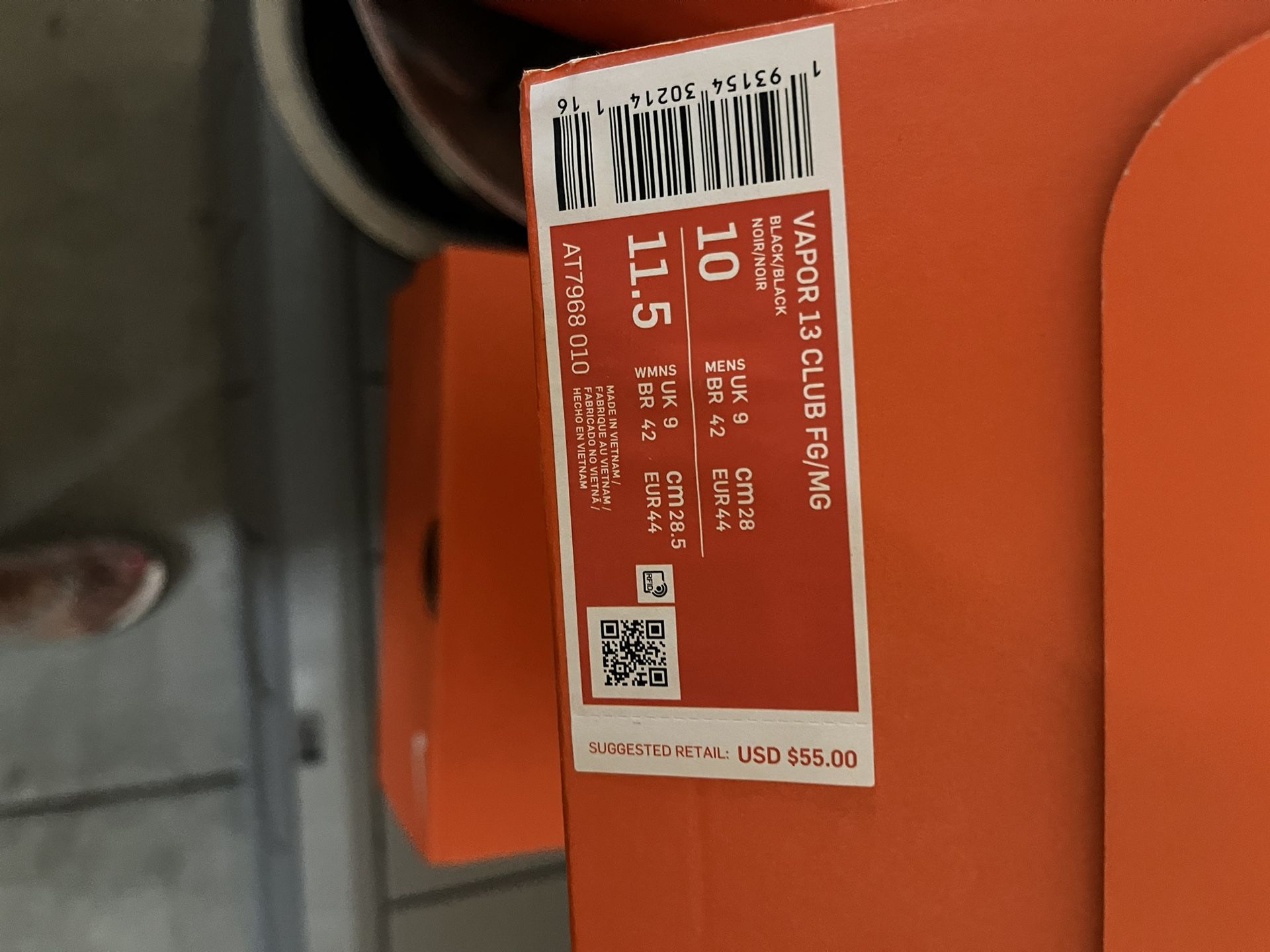 Brand New Nike Shoes 9.5 