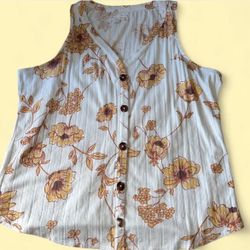 Maurice’s Beautiful White Seen On Button Orange/Yellow Floral Tank Top  