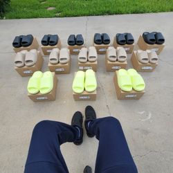 YEEZY SLIDES FOR SALE! LOTS OF SIZES AVAILABLE