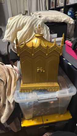 Sleeping Beauty Jewelry Box 70th Anniversary Ashely Taylor 