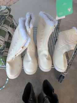 Women snow boots