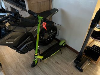 Kids electric scooter