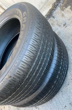 Dunlop Grandtrek PT21 Tires 235/60R18  - FREE installation