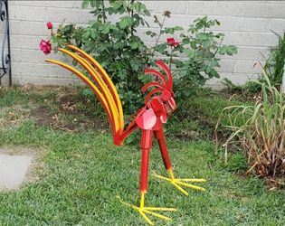 Metal Rooster Garden Sculpture Red Yellow