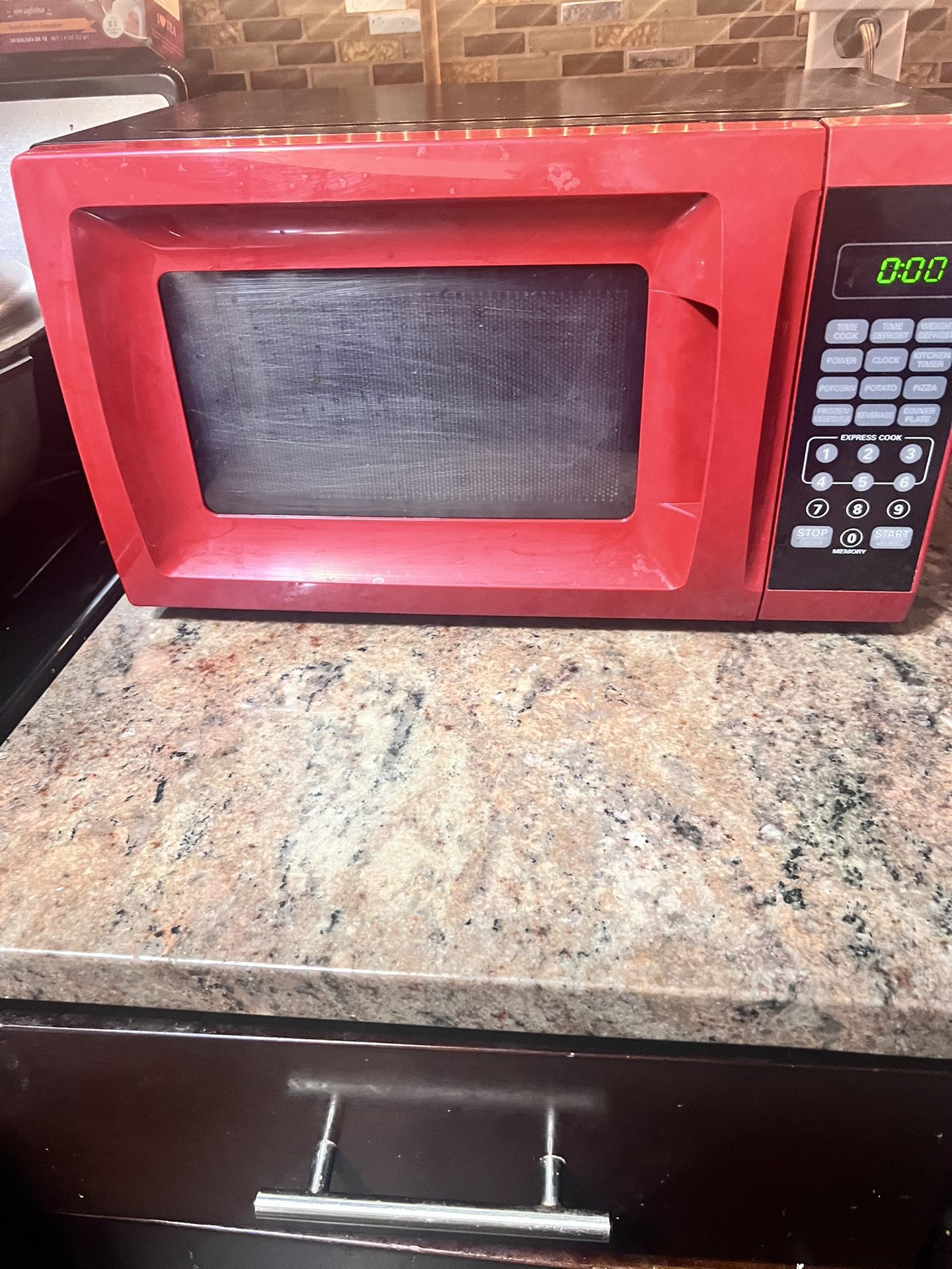 Lil Red Microwave 700 Amps for warming food