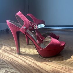 GUESS Red Suede Platform High Heels – Size 8
