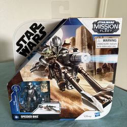 Star Wars: Mission Fleet The Mandalorian Speeder Bike Toy Action Figure