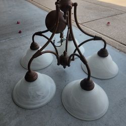 Dinning ROOM CHANDLER 