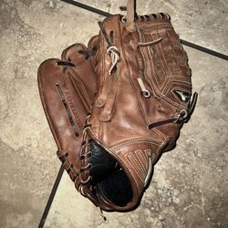 Mizuno Global Elite 12" Baseball Glove GGE 1BR - Left Hand Throw