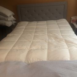 Sealy Queen Bed