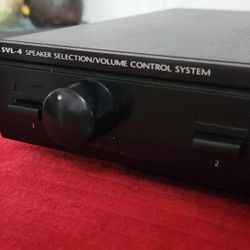 Niles SVL-4 Speaker Selector With Volume Control 