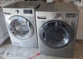 Washer And Dryer LG