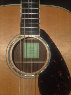 Yamaha FG830