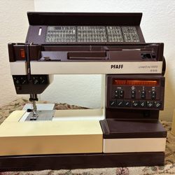 Pfaff Creative 1469