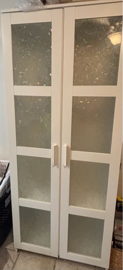 Wardrobe closet