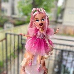 Bratz Custom Cloe Doll