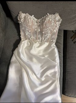 Maggie Sottero Wedding Dress
