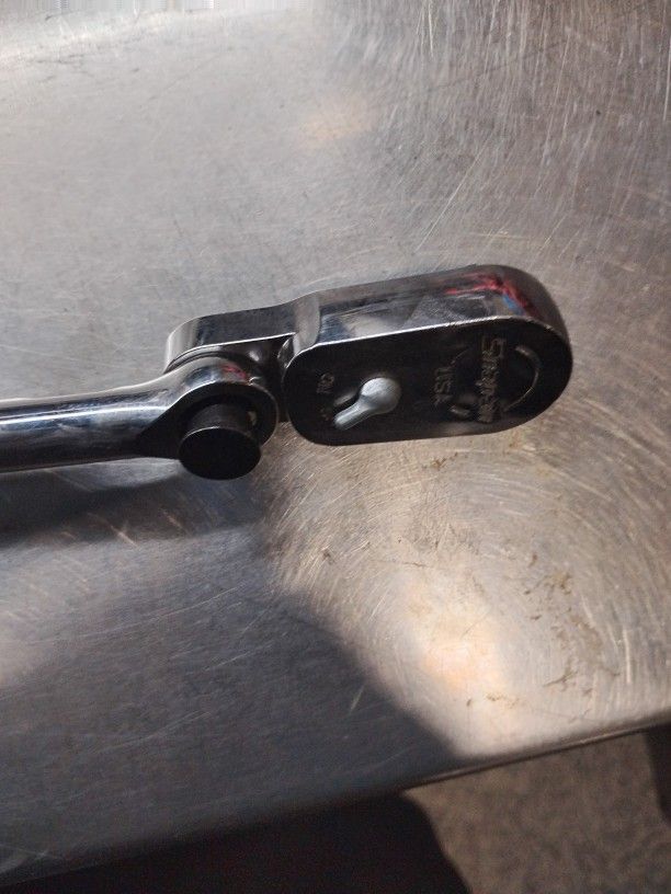 Snap On 3/8 Ratchet Swivel Locking Head