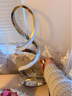 LED Spiral Bedside Table Lamp, Modern nightstand/desk lamp!