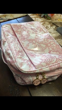 Makeup bag