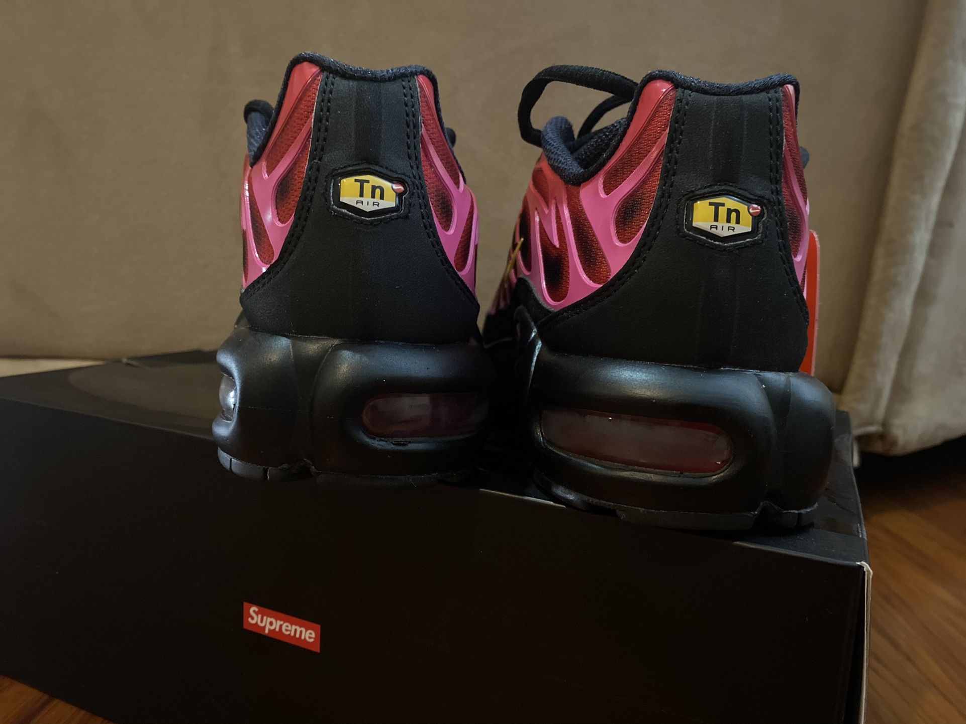 Supreme Air Max Plus TN