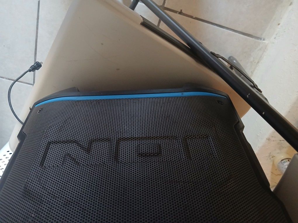 IOn Bluetooth Speaker 