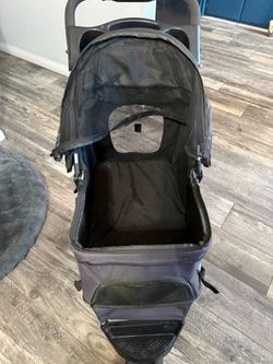 Dog stroller