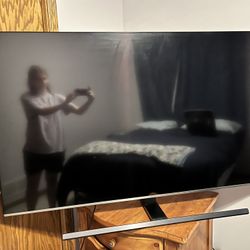 Samsung LED 65in Tv And Surround Sound System 