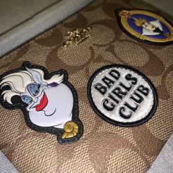 NEW COACH x Disney Villains wristlet !!!