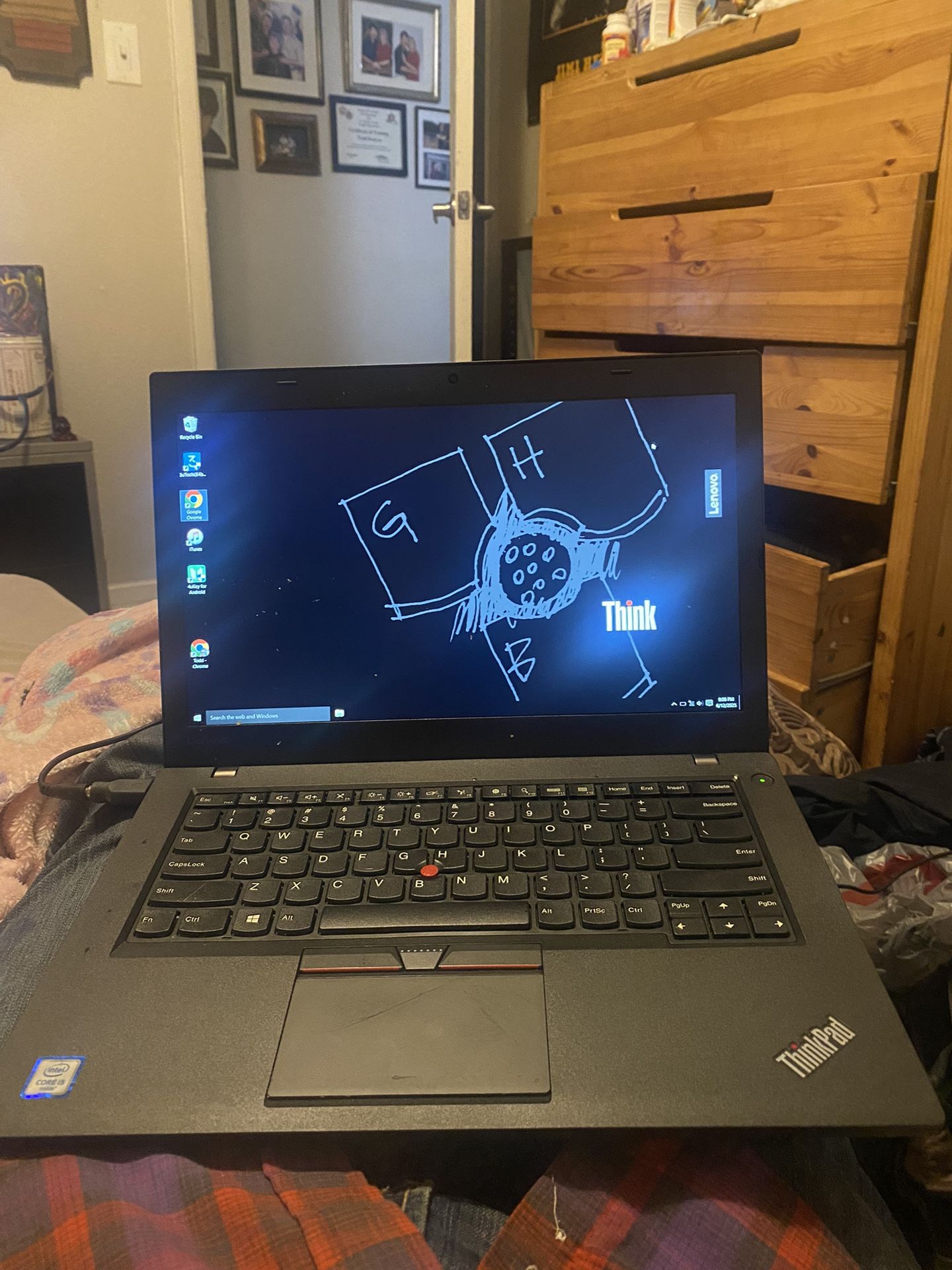 2 Laptops Lenovo Thinkpad And Acer Gaming